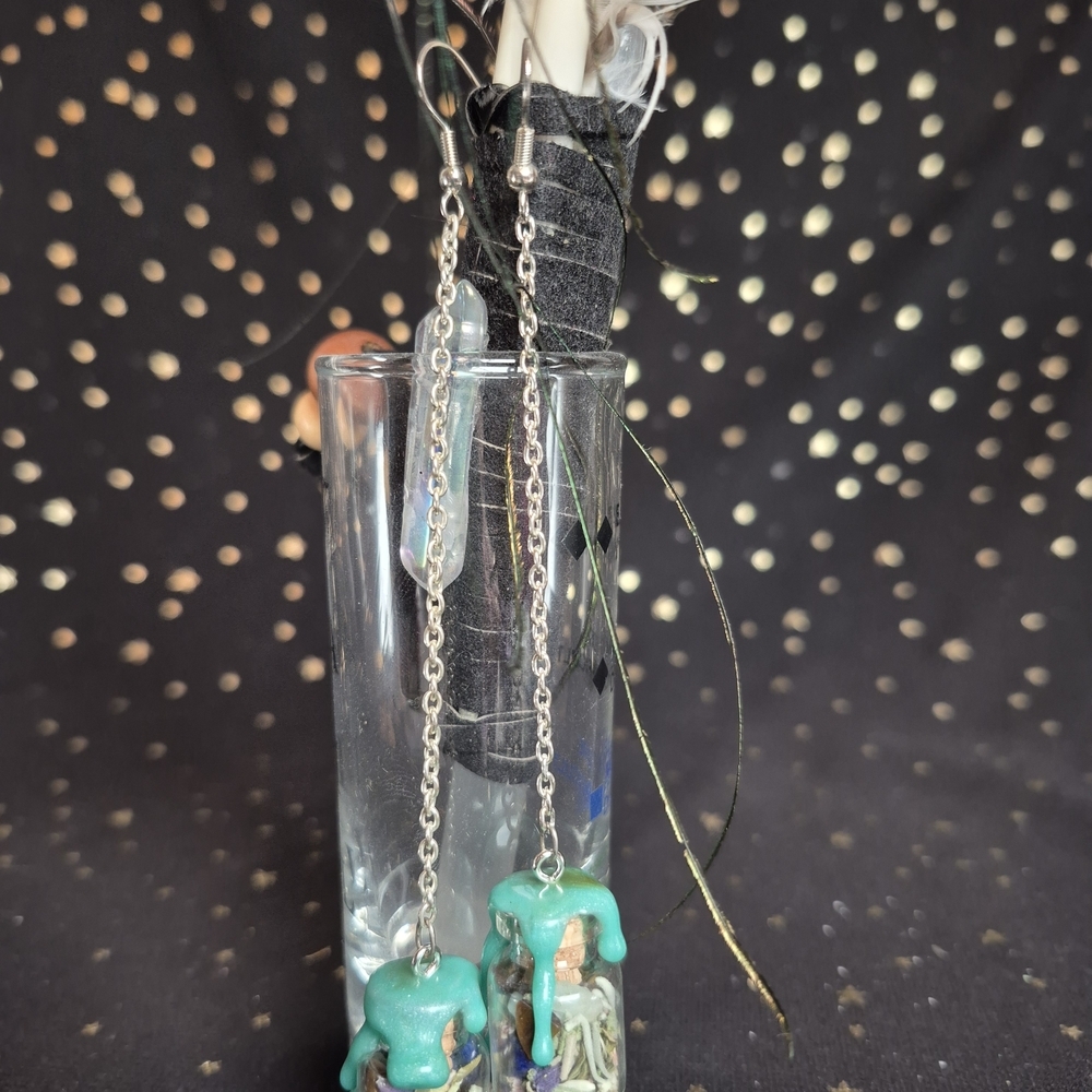 Handcrafted The Empath Spell Jar Earrings - Picture 2 of 4